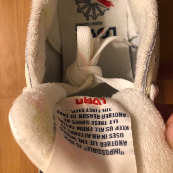 Reebok Retro Classic Leather Sneakers - M7.5 - Picture 5 of 5